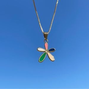 ✨3 for$20✨ Multicolor Flower Necklace